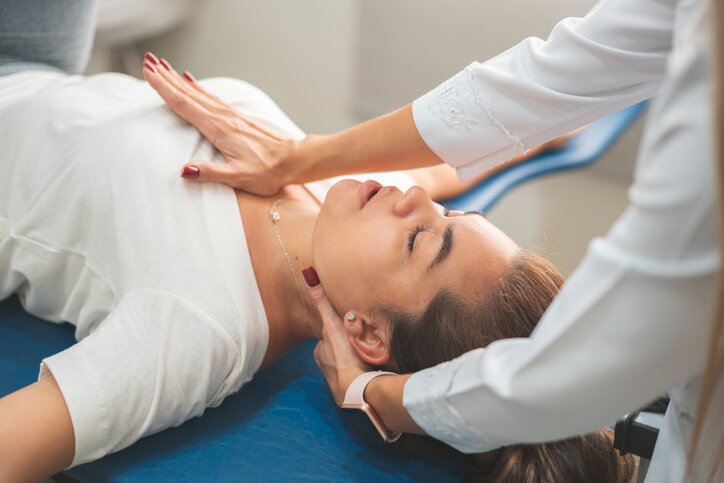 De l'anamnèse à l'action : Optimiser la prise en charge respiratoire du patient adulte